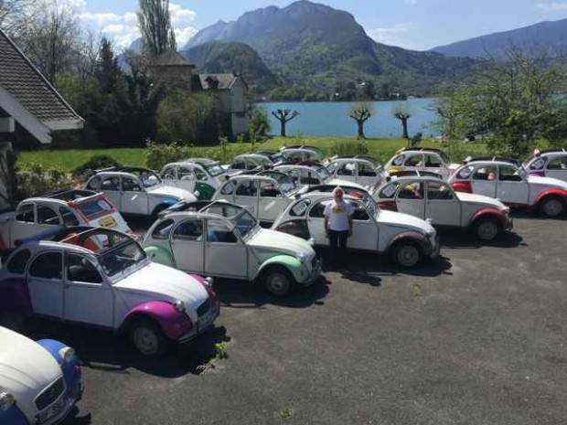 rallye en 2CV à Annecy