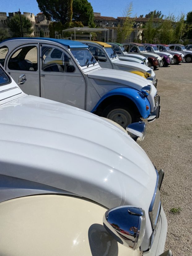 groupe de 2cv bleue
