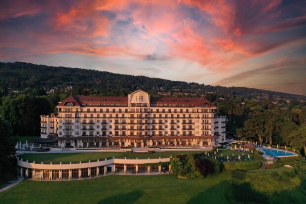 Evian Resort